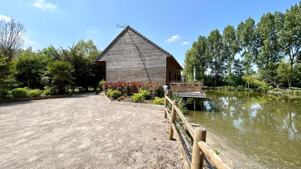 Chalet Avec Terrasse Sur Pilotis Vue Sur L'Etang Rue  Luaran gambar