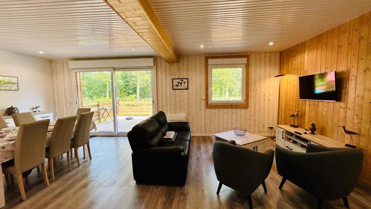 Chalet Avec Terrasse Sur Pilotis Vue Sur L'Etang Rue  Luaran gambar