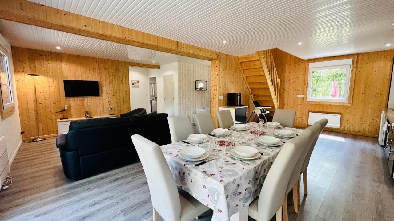 Chalet Avec Terrasse Sur Pilotis Vue Sur L'Etang Rue  Luaran gambar